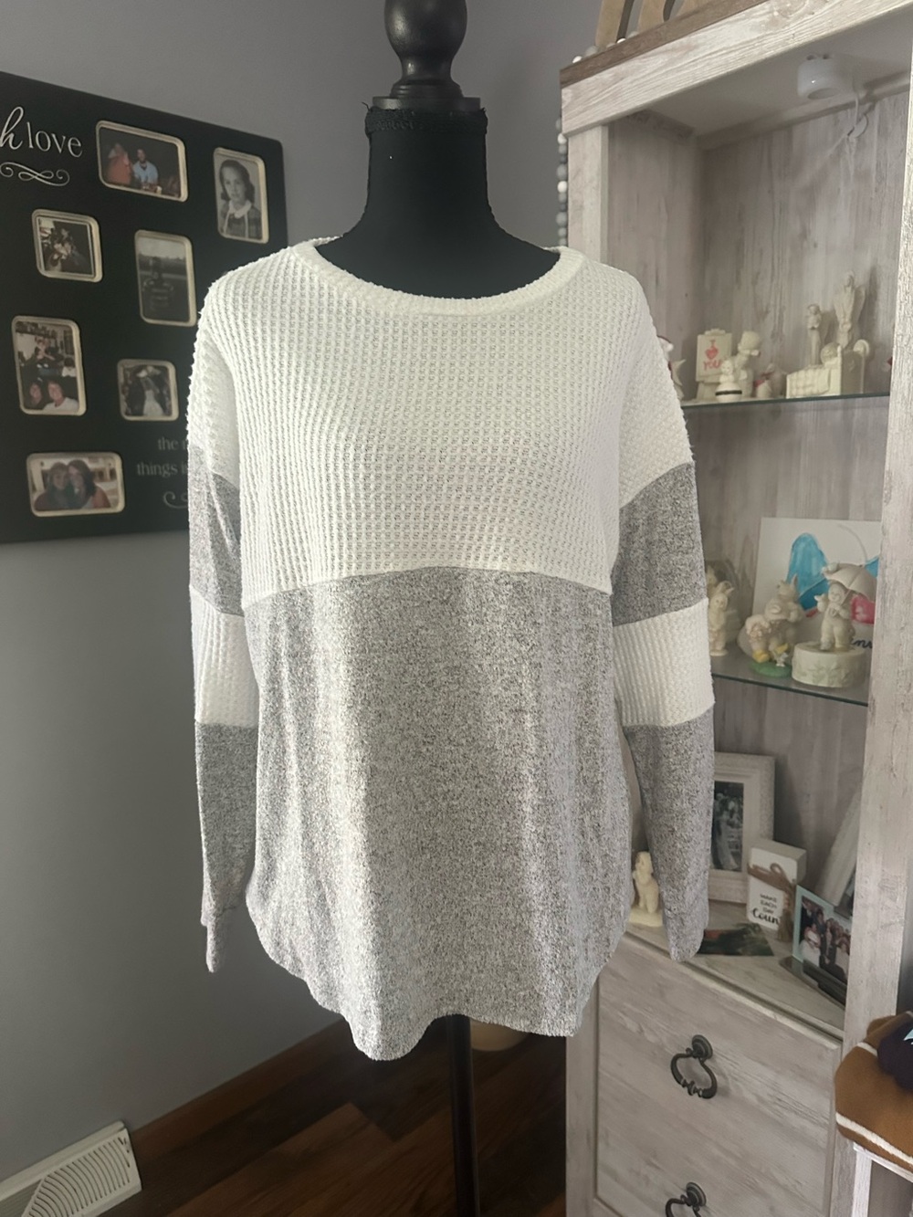 Charlotte Avery White and Gray Colorblock Knit Crewneck Sweater